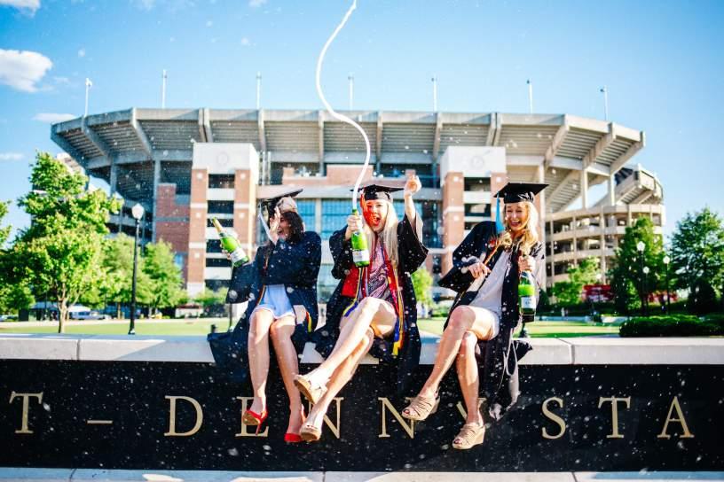 Why Graduates Should Use a Recruiter Image