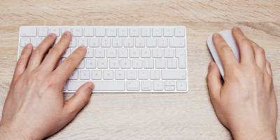 How LinkedIn Is Beneficial For The Graduate Job Search Image