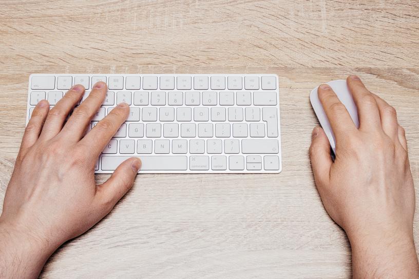 How LinkedIn Is Beneficial For The Graduate Job Search Image